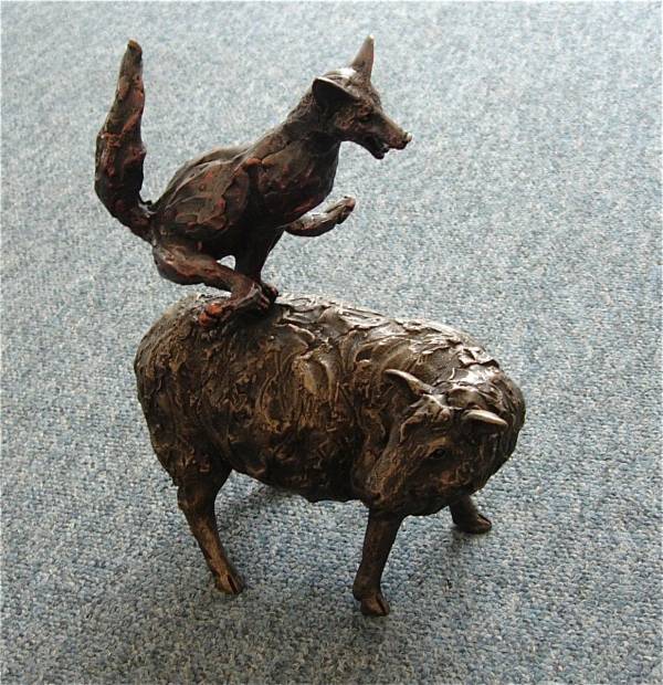 - a Sculpture by Suzie Marsh, measuring 27 x 21 cm (H x W) £170